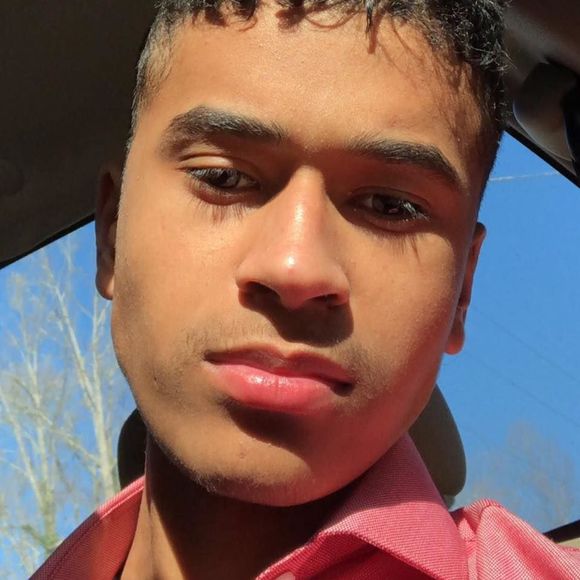 Meet your Posher, Victor - Picture 1 of 1